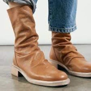 FREE PEOPLE SUTTON SLOUCH Bootie Taupe